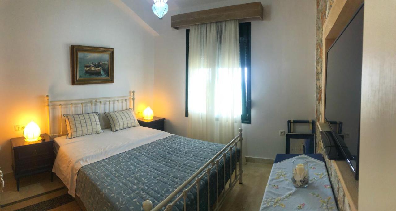 Отель Azzurro Katsaros  Экстерьер фото