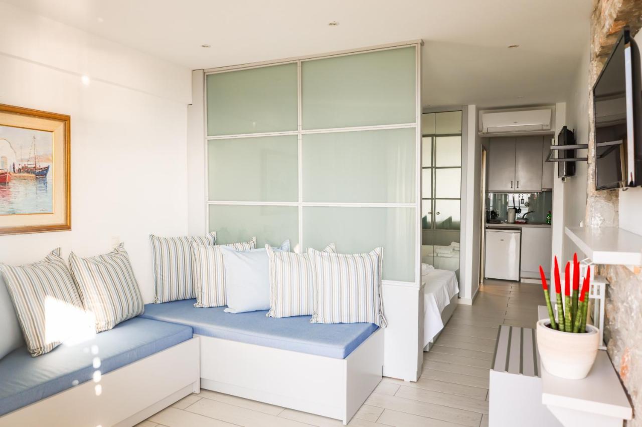 Отель Azzurro Katsaros  Экстерьер фото
